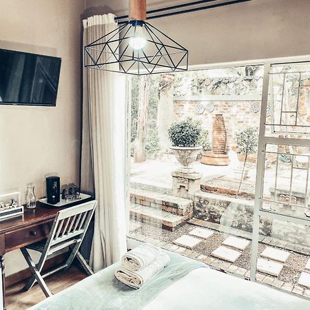 59 On True North Guest Rooms โจฮันเนสเบิร์ก ภายนอก รูปภาพ