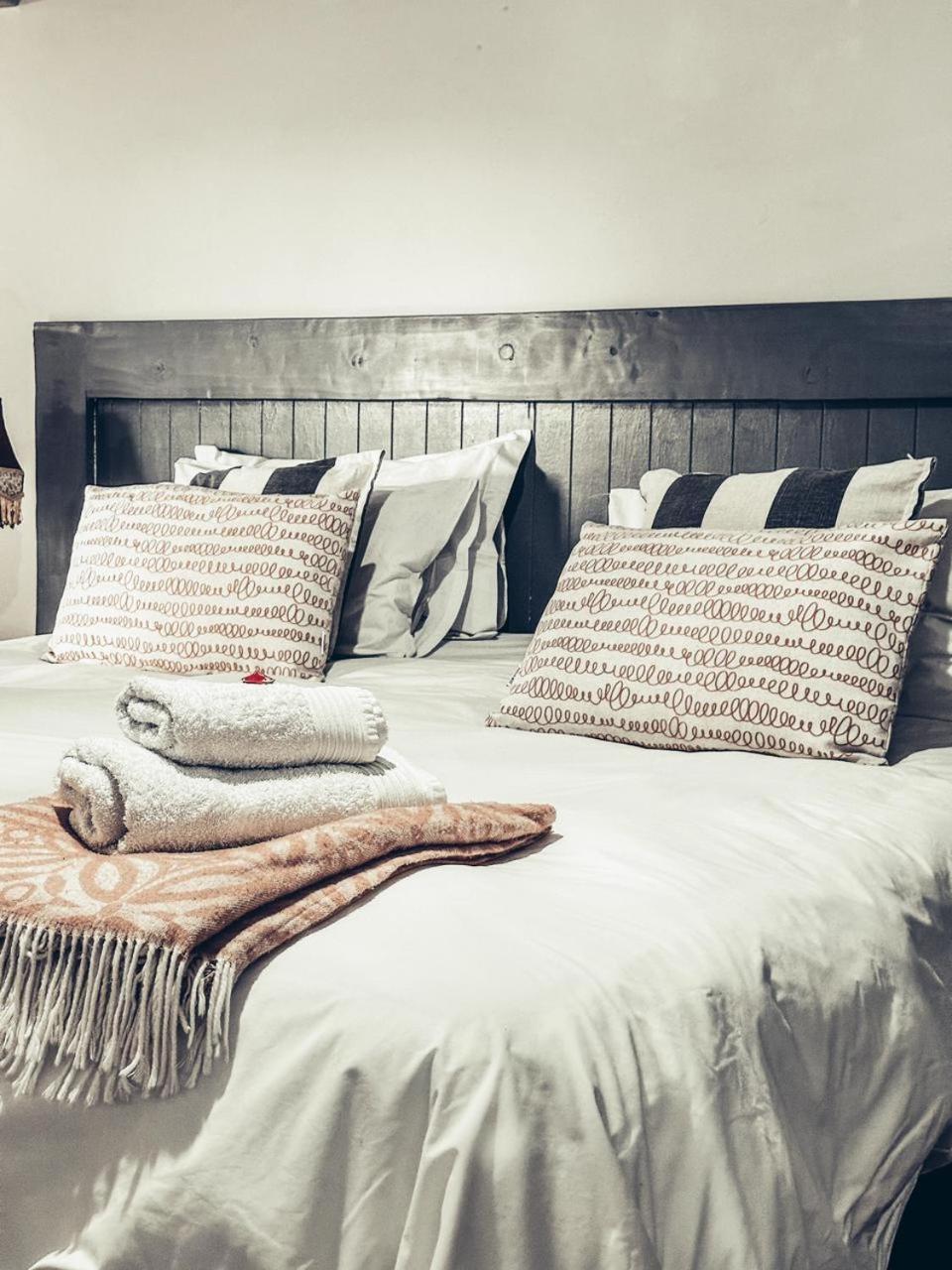 59 On True North Guest Rooms โจฮันเนสเบิร์ก ภายนอก รูปภาพ