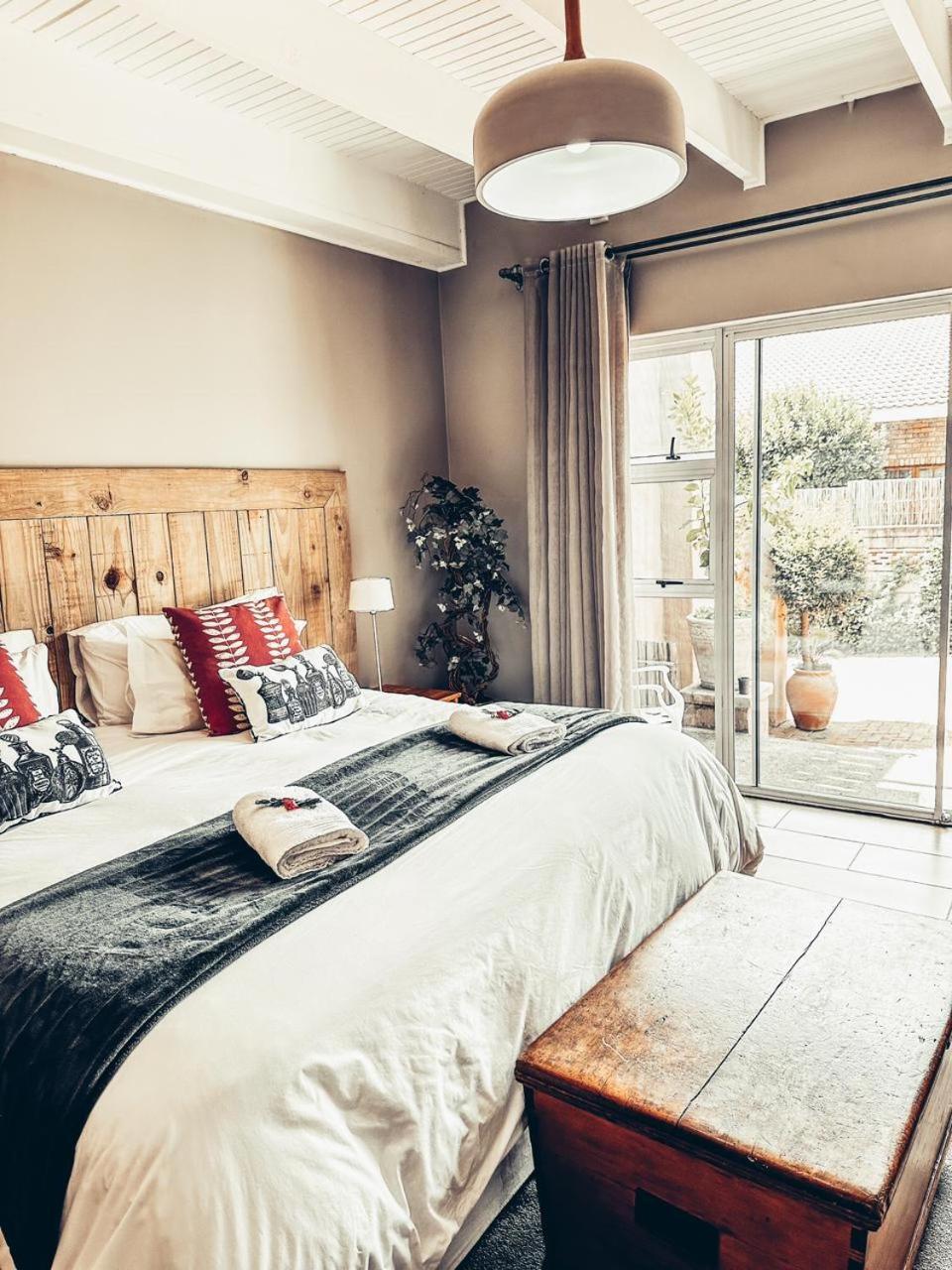 59 On True North Guest Rooms โจฮันเนสเบิร์ก ภายนอก รูปภาพ