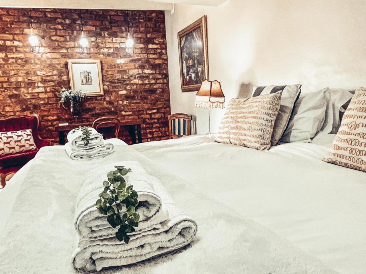59 On True North Guest Rooms โจฮันเนสเบิร์ก ภายนอก รูปภาพ