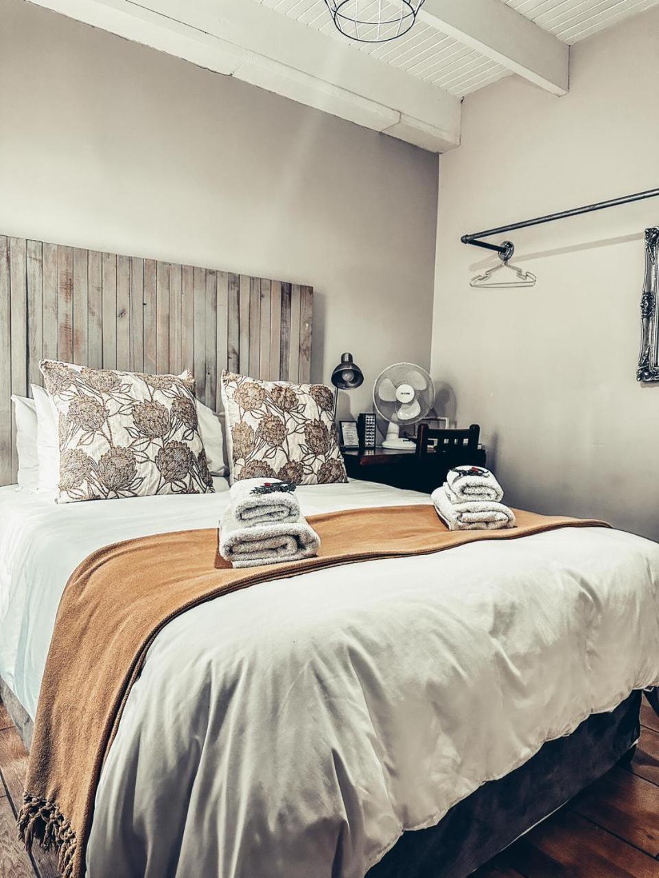 59 On True North Guest Rooms โจฮันเนสเบิร์ก ภายนอก รูปภาพ